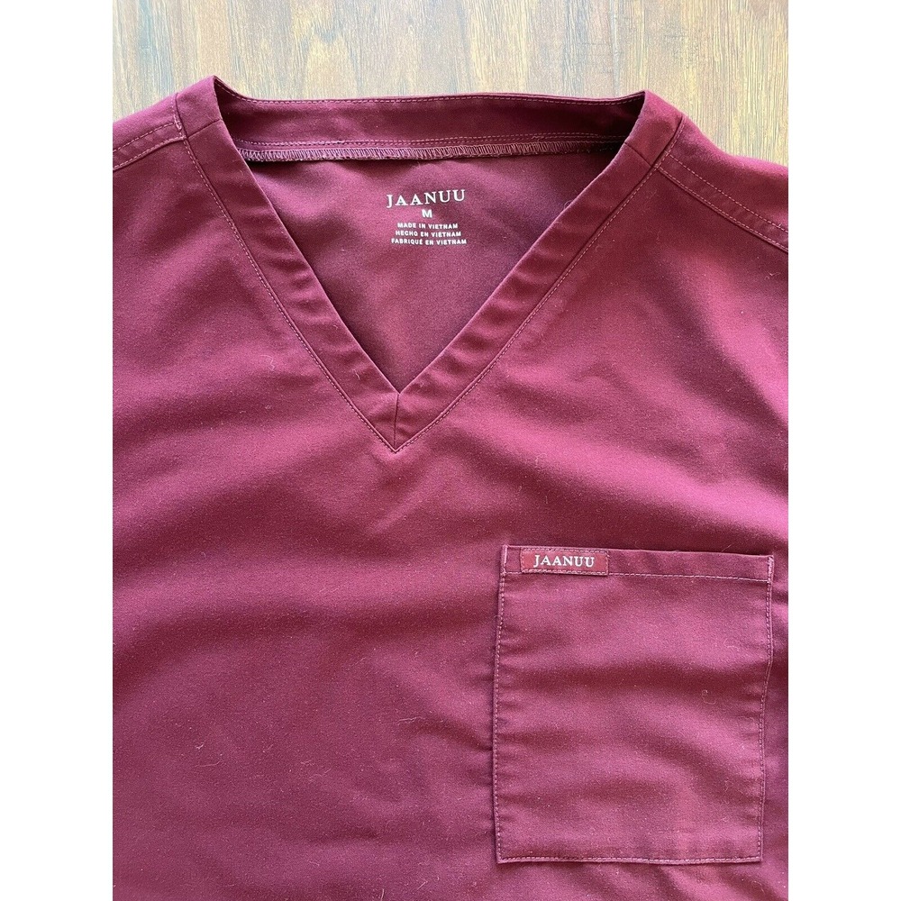 Jaanuu Womens Scrub Top‎ Size Medium M Maroon V Neck Short Sleeve Pocket Stretch